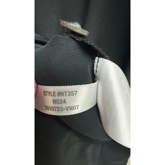 Madewell Relaxed Button-Front Mini Dress Sz XS
NWT - Picture 8 of 9